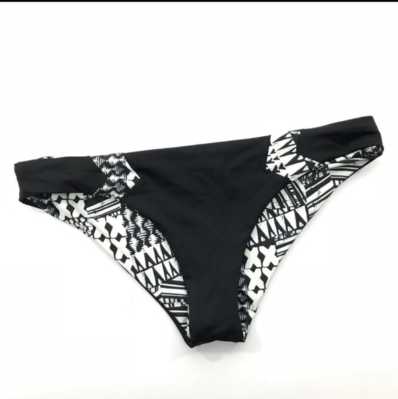 L*space 🏊‍♂️👙bottoms reversible Xsmall - Picture 4 of 5